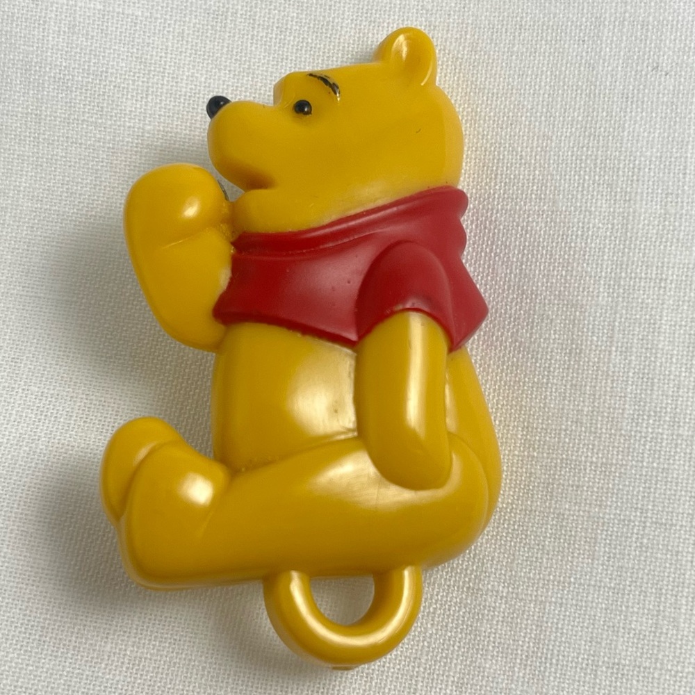VTG Winnie the Pooh Pacifier Clip Brooch Pin The First Years